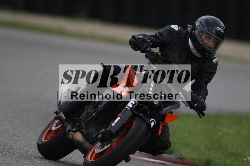 Archiv-2025/10 23.04.2025 Cornu Master School ADR/gruen-vert/30